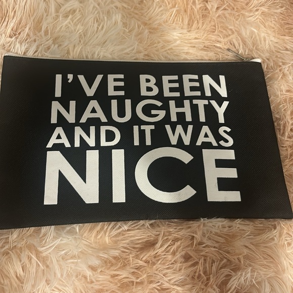 Naughty Nice Cosmetic Bog NEW - Picture 2 of 3